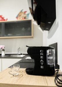 Cafetera de cápsulas disponible en la cocina totalmente equipada de Casa Señorial Rivadavia